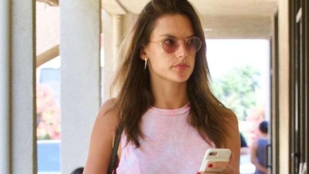 Alessandra Ambrosio'nun SPA aşkı!
