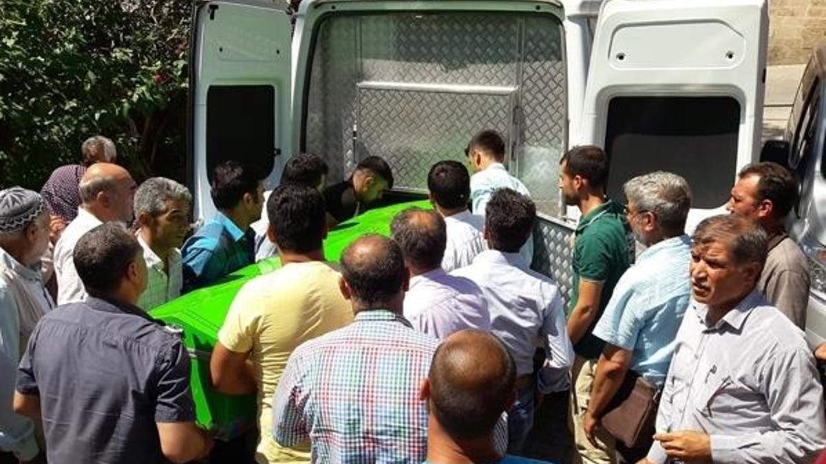 Akrabaların arazi kavgasında kan aktı: 1 ölü, 2 ağır yaralı