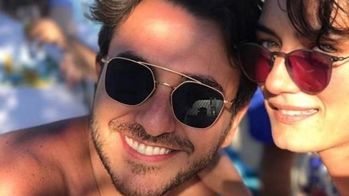 Hande Subaşı'dan su altında romantizm!