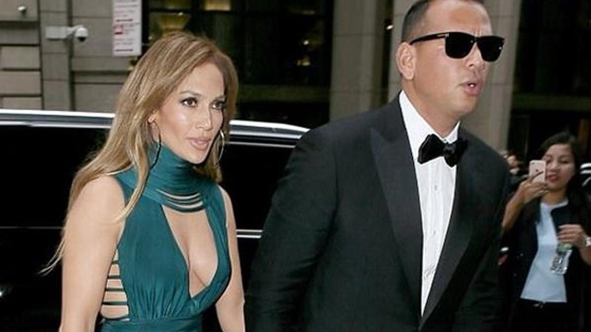 Jennifer Lopez'in düğün şıklığı!