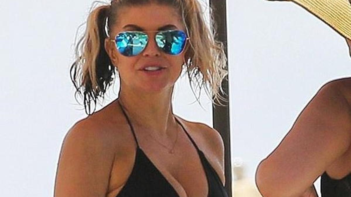 Fergie özgürlüğün tadını çıkarıyor!