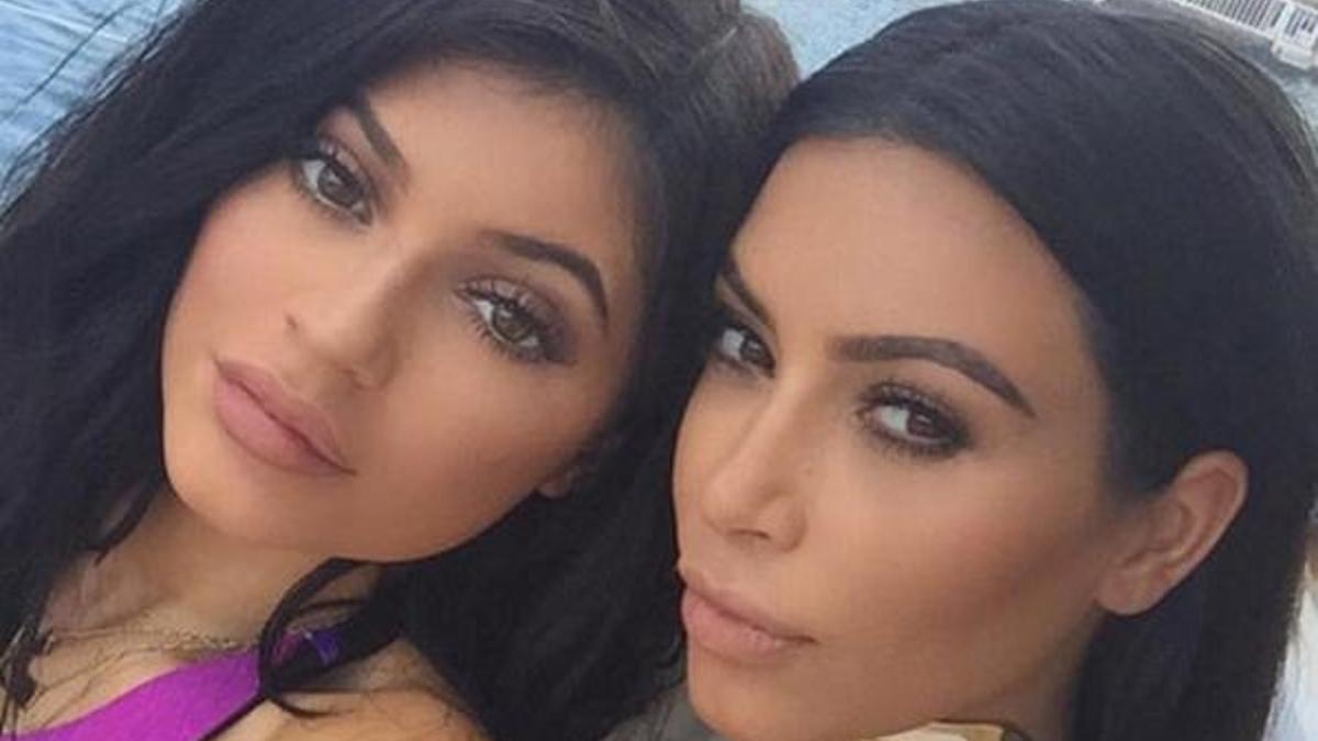 Kylie Jenner'a abla desteği!