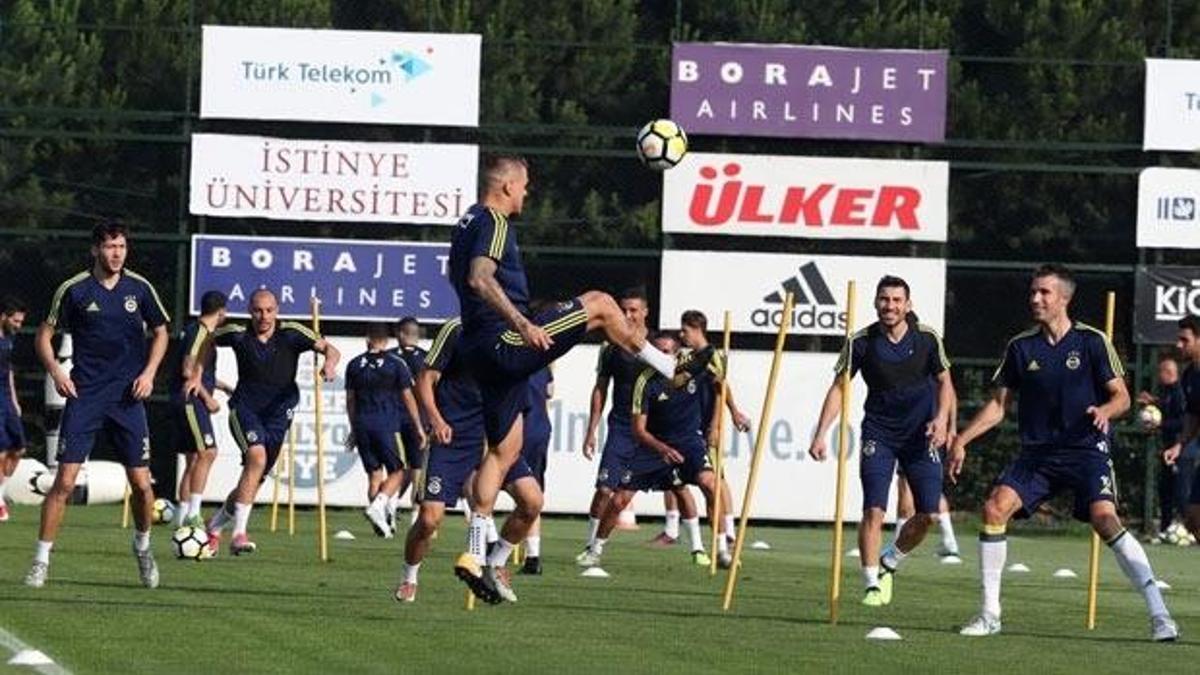 F.Bahçe'de iki oyuncu idmana katılmadı!