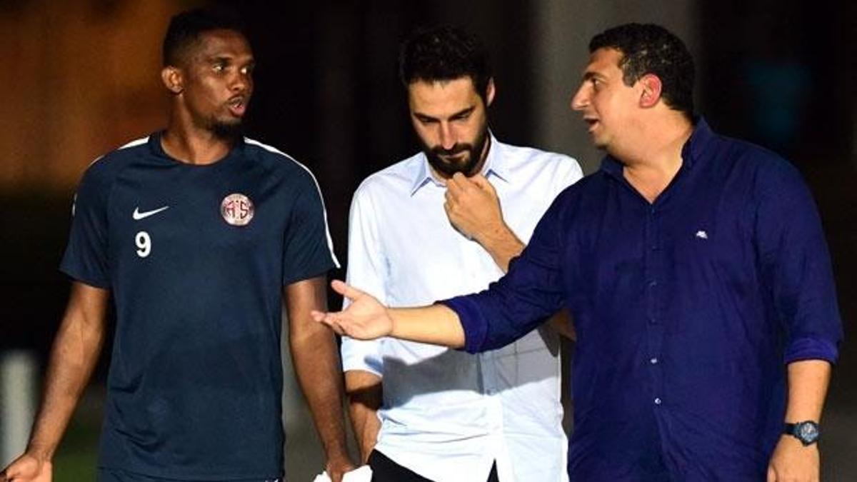 Antalyaspor'da Başkan Öztürk, Eto'o ile görüştü