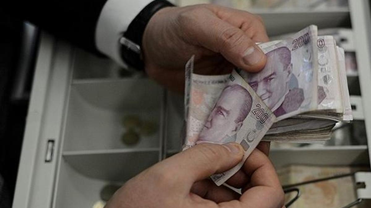 İşi bozulan esnafa bin 411 TL maaş