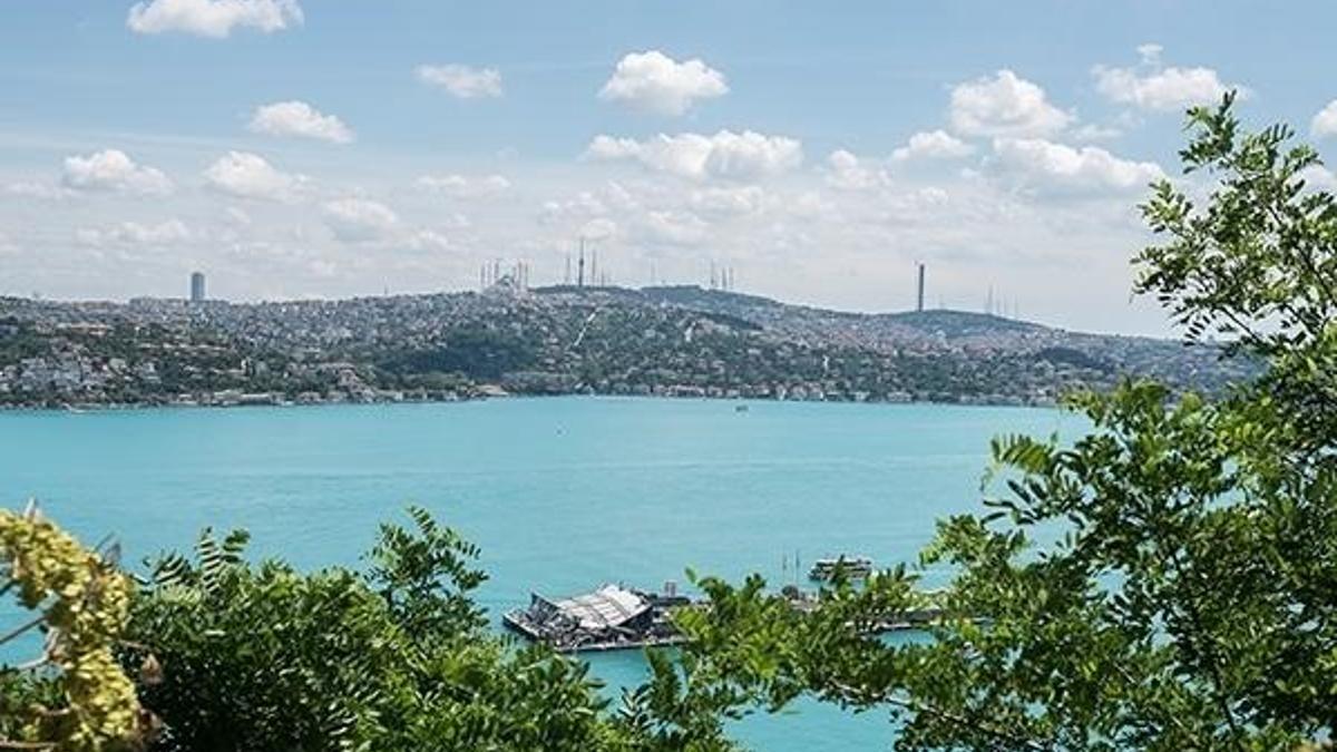 Son dakika: İstanbul Boğazı gemi geçişlerine kapatıldı