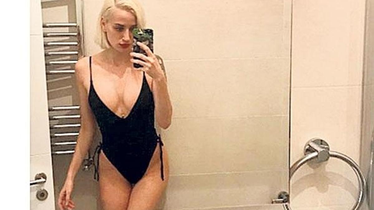 Didem Soydan'ın cesur pozu olay yarattı!
