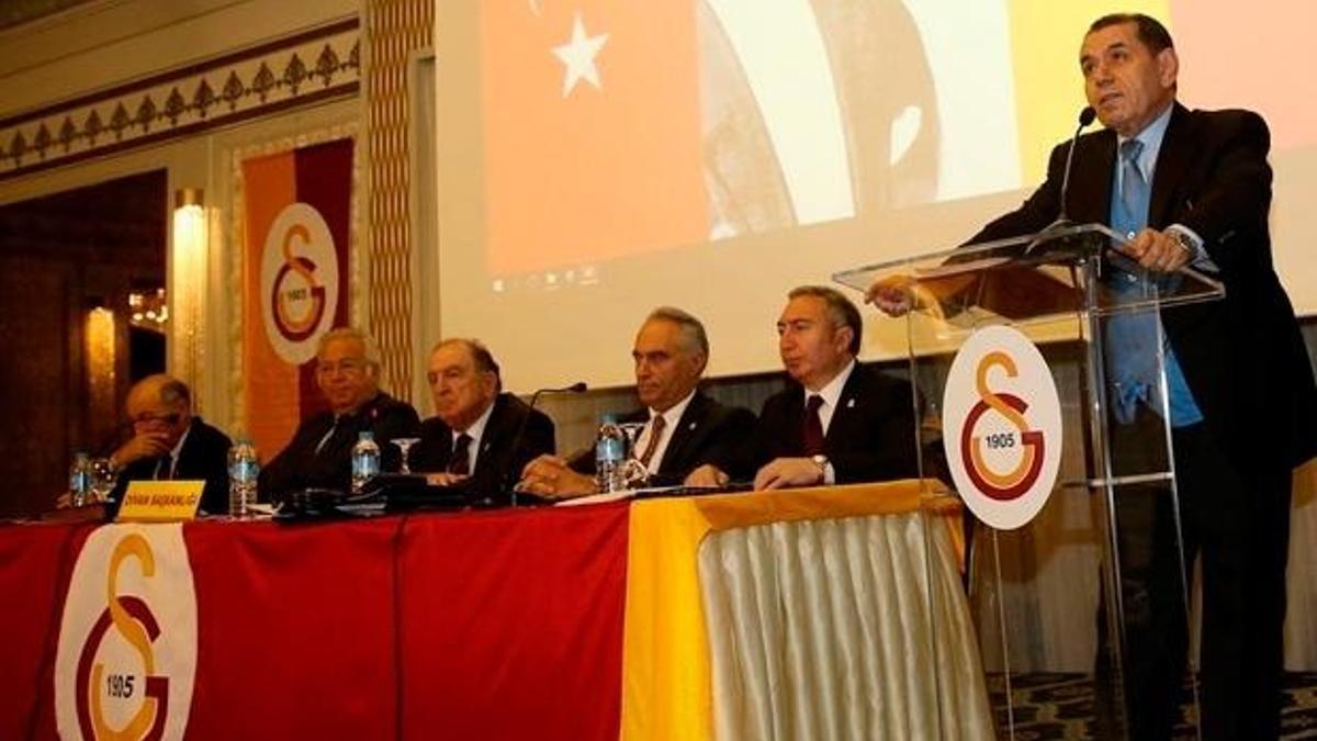 Dursun Özbek: Bu toplantı, tarihe kara leke olarak geçecek