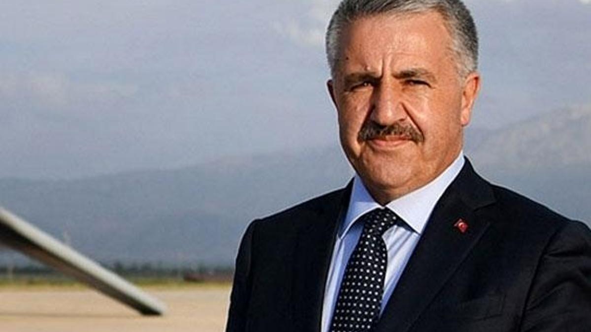 Bakan Arslan: Bayramda köprü ve otoyollar ücretsiz olacak