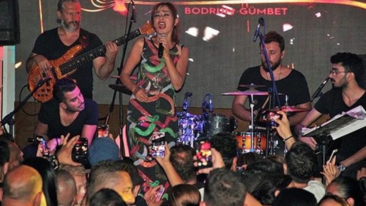 Bodrum'da Yıldız Tilbe izdihamı!