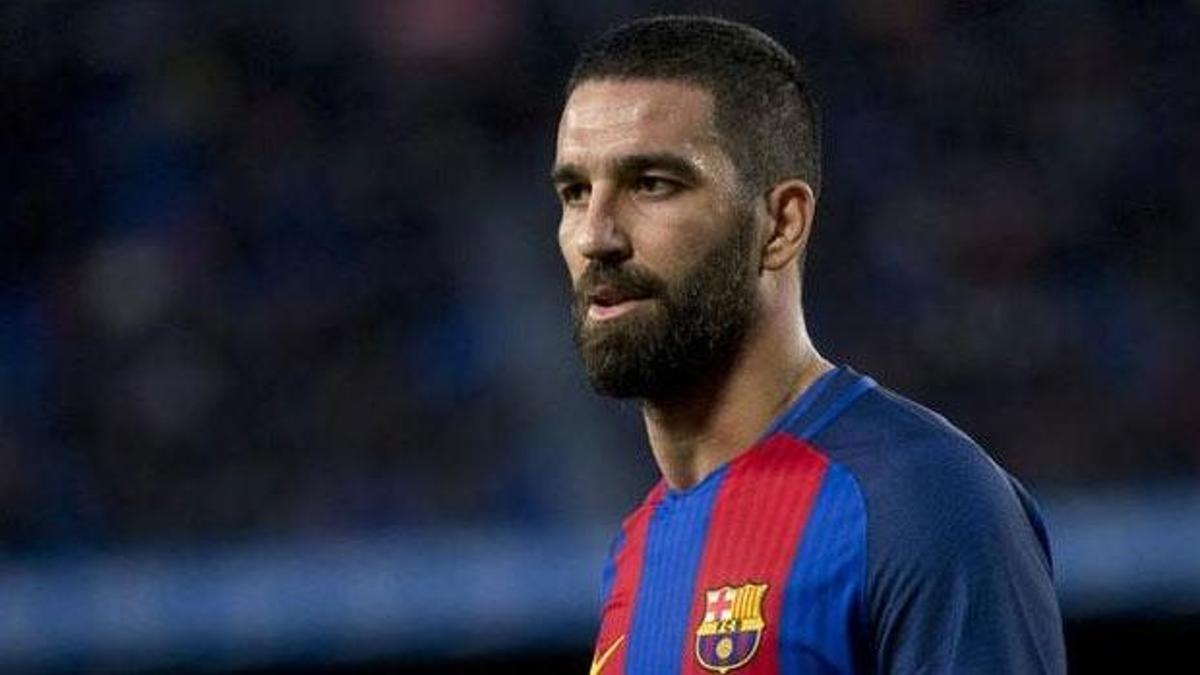 Arda, Barcelona'da kadroya döndü