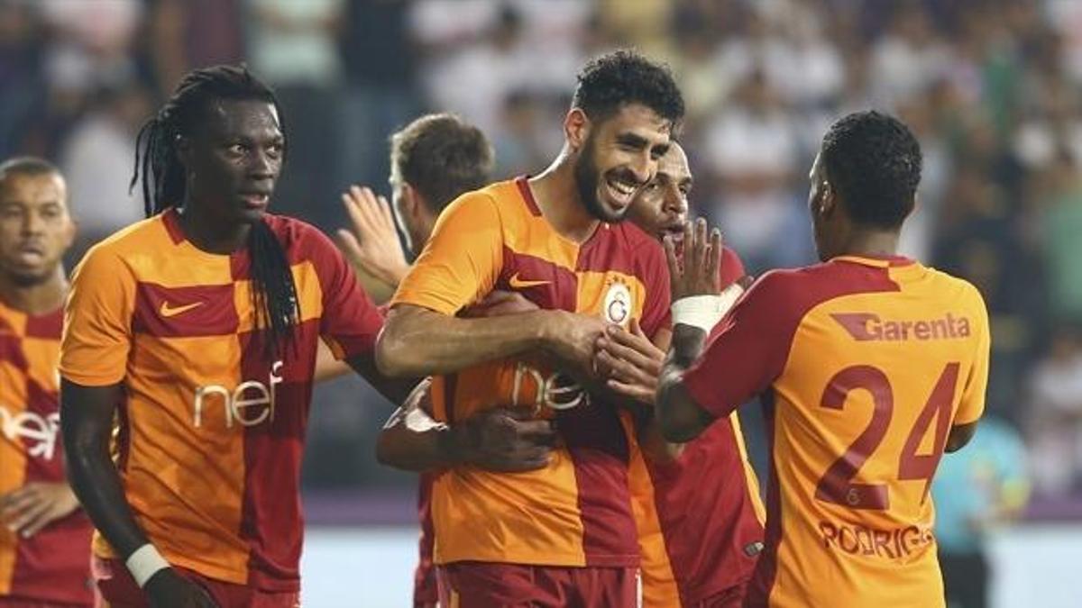 Galatasaray göz kamaştırıyor!