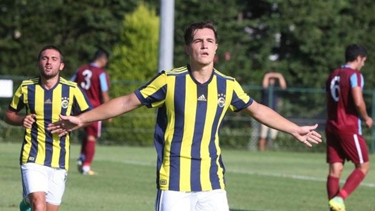 Derbide ilk maç Fenerbahçe'nin