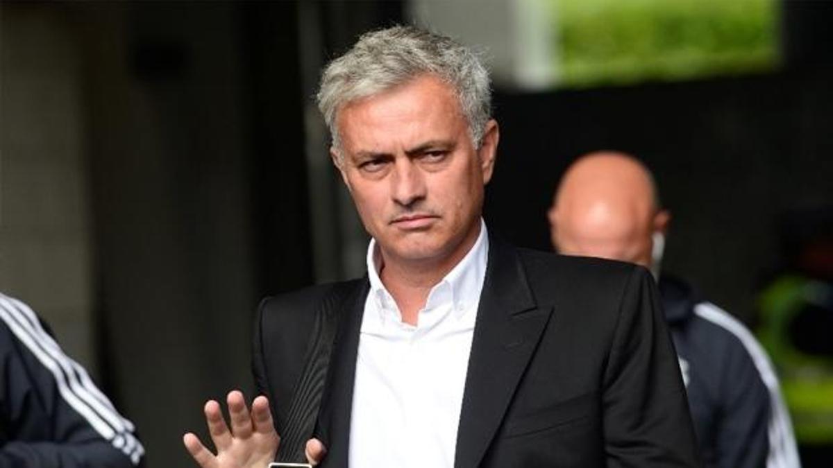 Mourinho eski öğrencileriyle kazanıyor