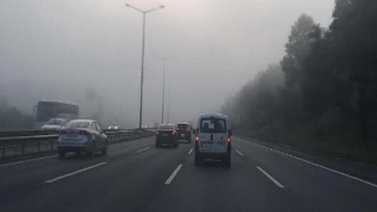 İstanbul'un bazı bölgelerinde sis etkili oldu