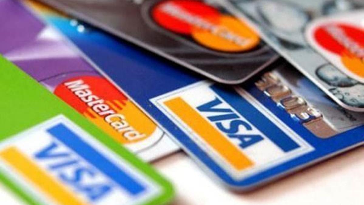 Son bir yılda internetten 85 milyar liralık kartlı alışveriş yapıldı