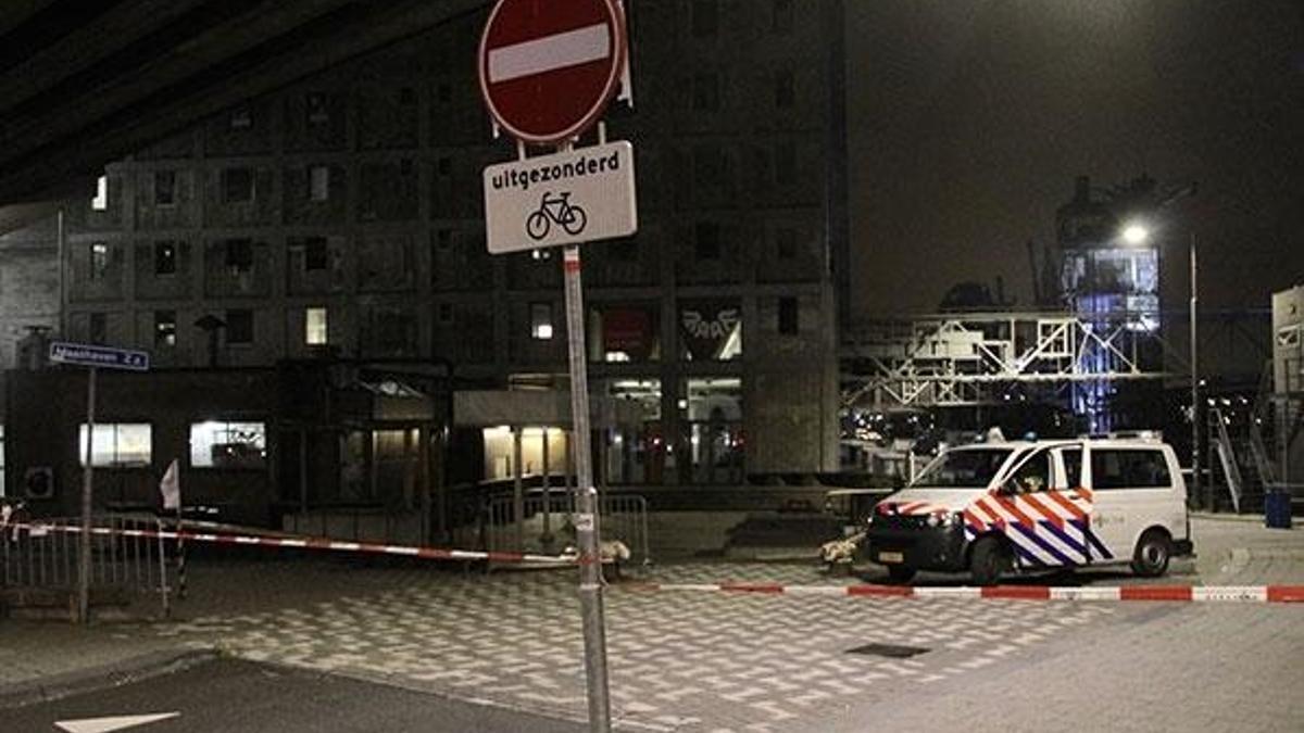 Hollanda'da terör alarmı!
