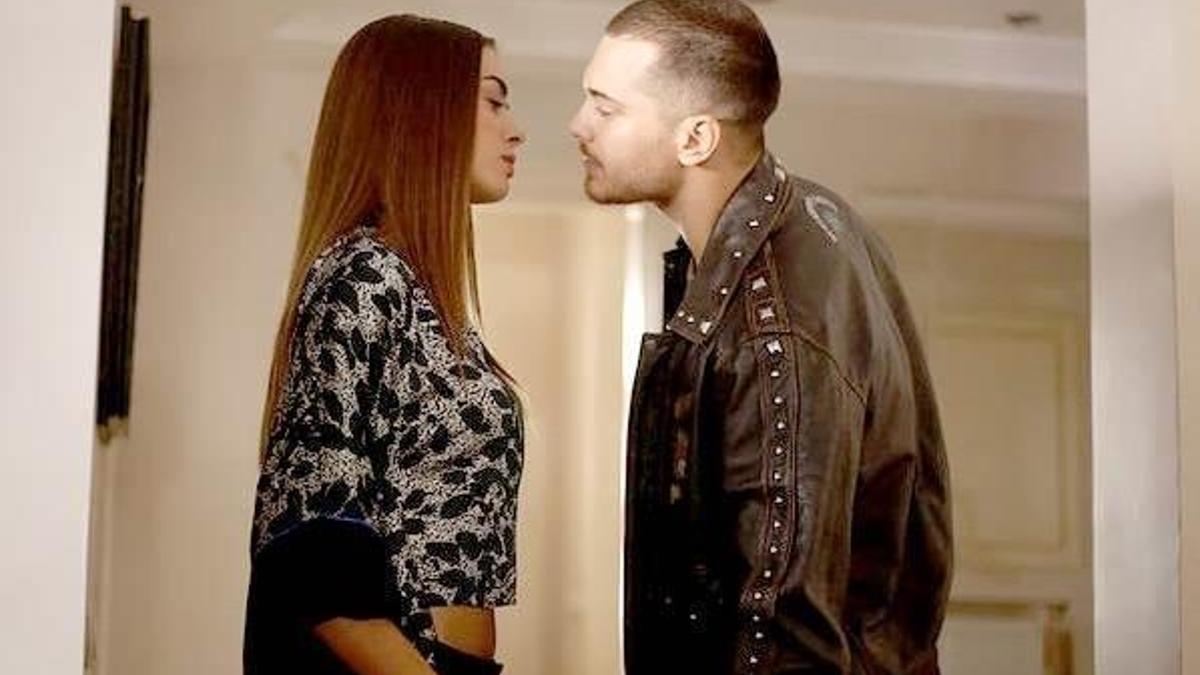 Bensu Soral ile Çağatay Ulusoy arasında ne var?