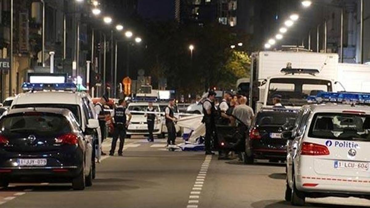 Brüksel ve Londra'da şok! Pala ve bıçakla...