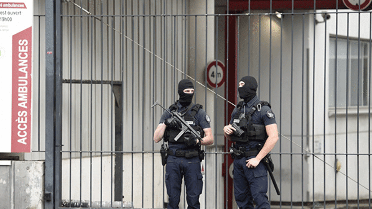 'Teröristler akıl hastanelerinde örgütleniyor' tartışması