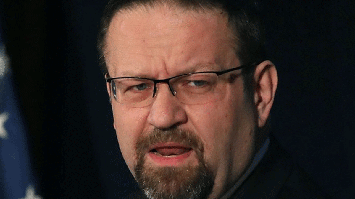 Trump'ın güvenlik danışmadı görevden ayrıldı!