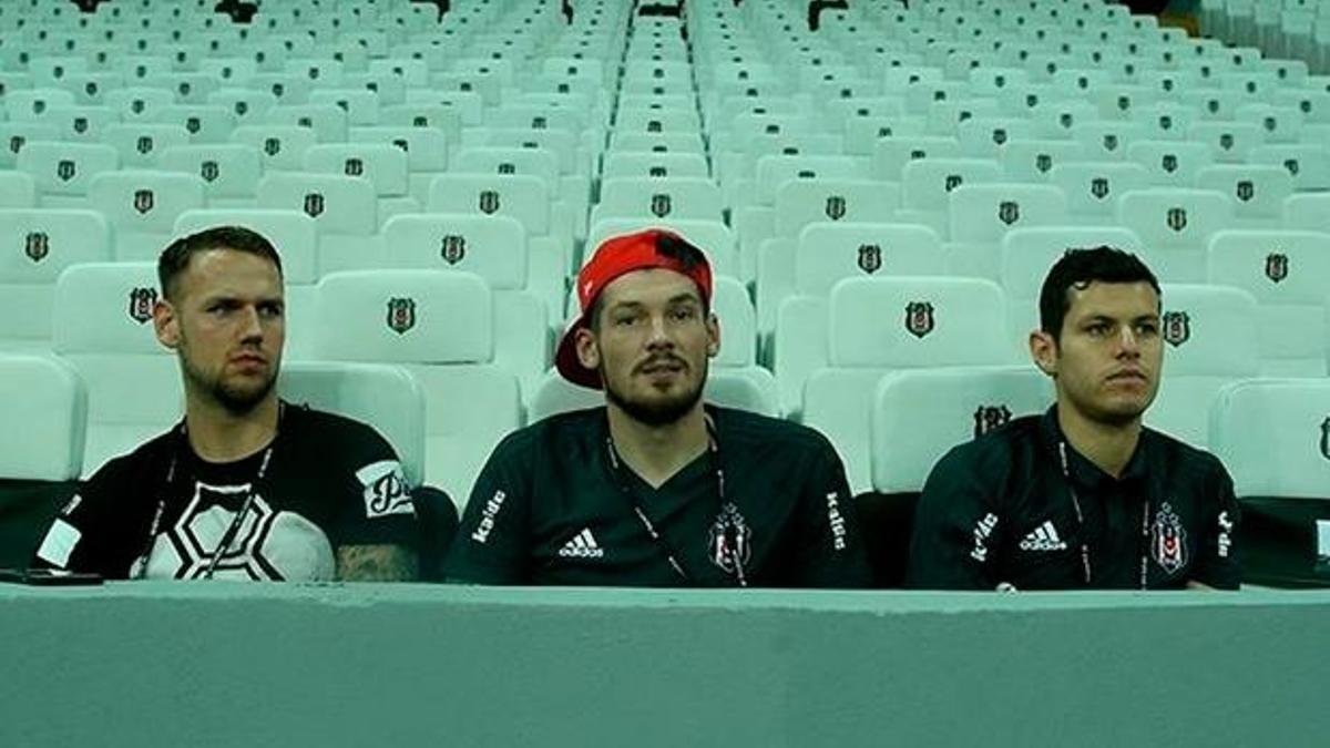 4 futbolcu U-21'e gönderildi!
