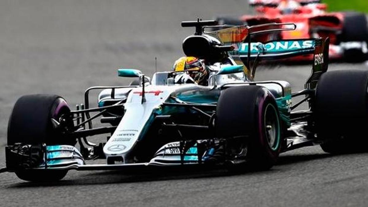 Belçika'da kazanan Lewis Hamilton