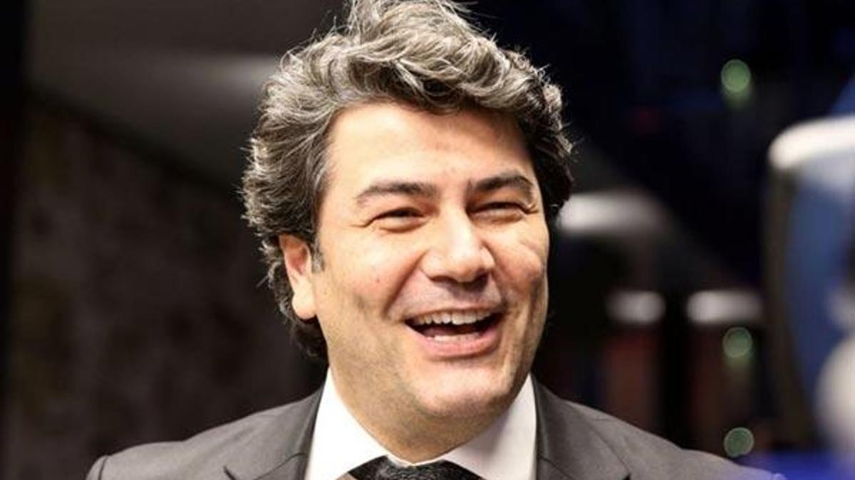 Ünlü sunucu Vatan Şaşmaz otel odasında öldürüldü!