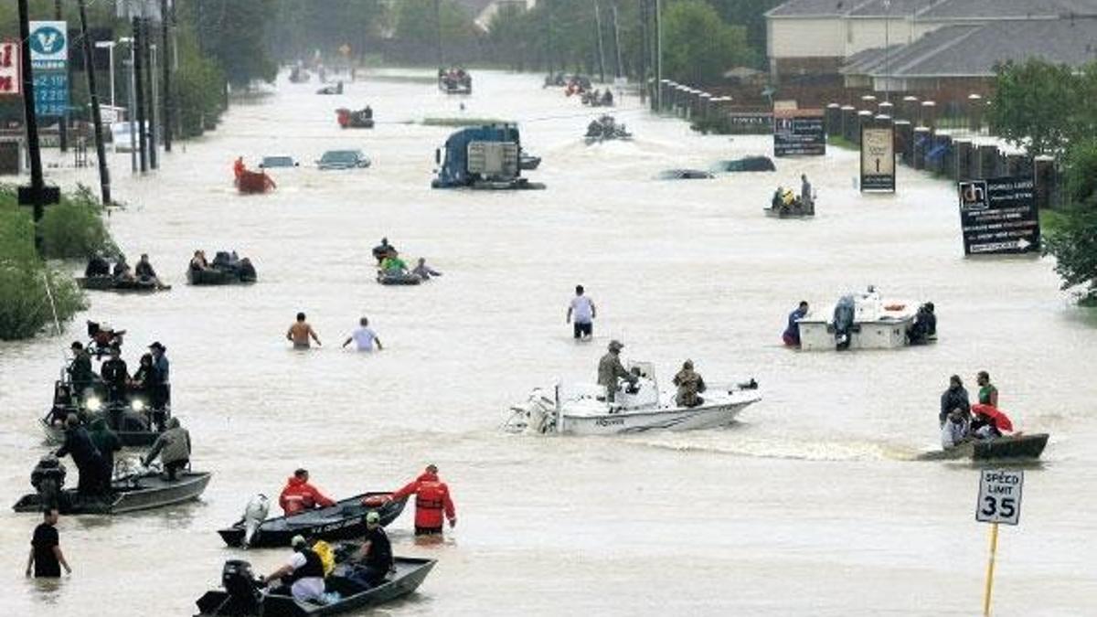 Harvey kasırgasının maliyeti en az 30 milyar dolar