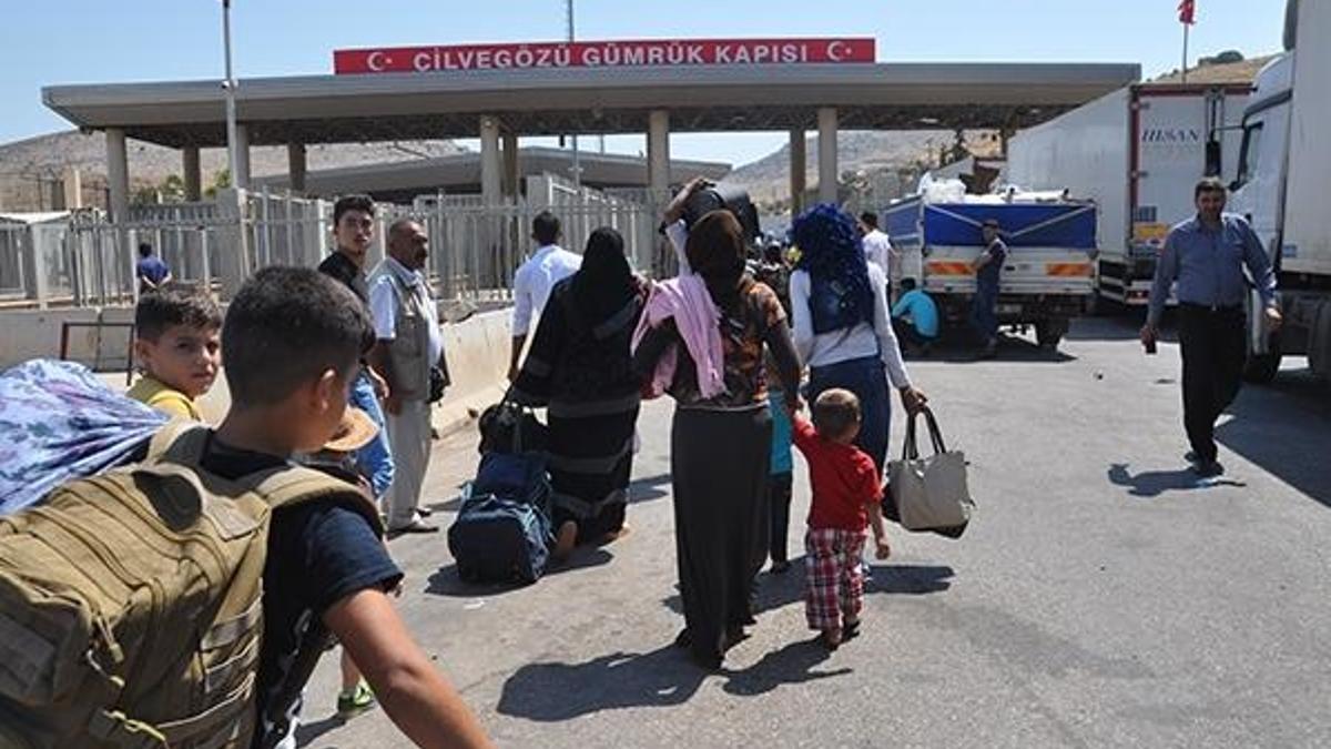 Cilvegözü'nden 30 bin Suriyeli çıkış yaptı