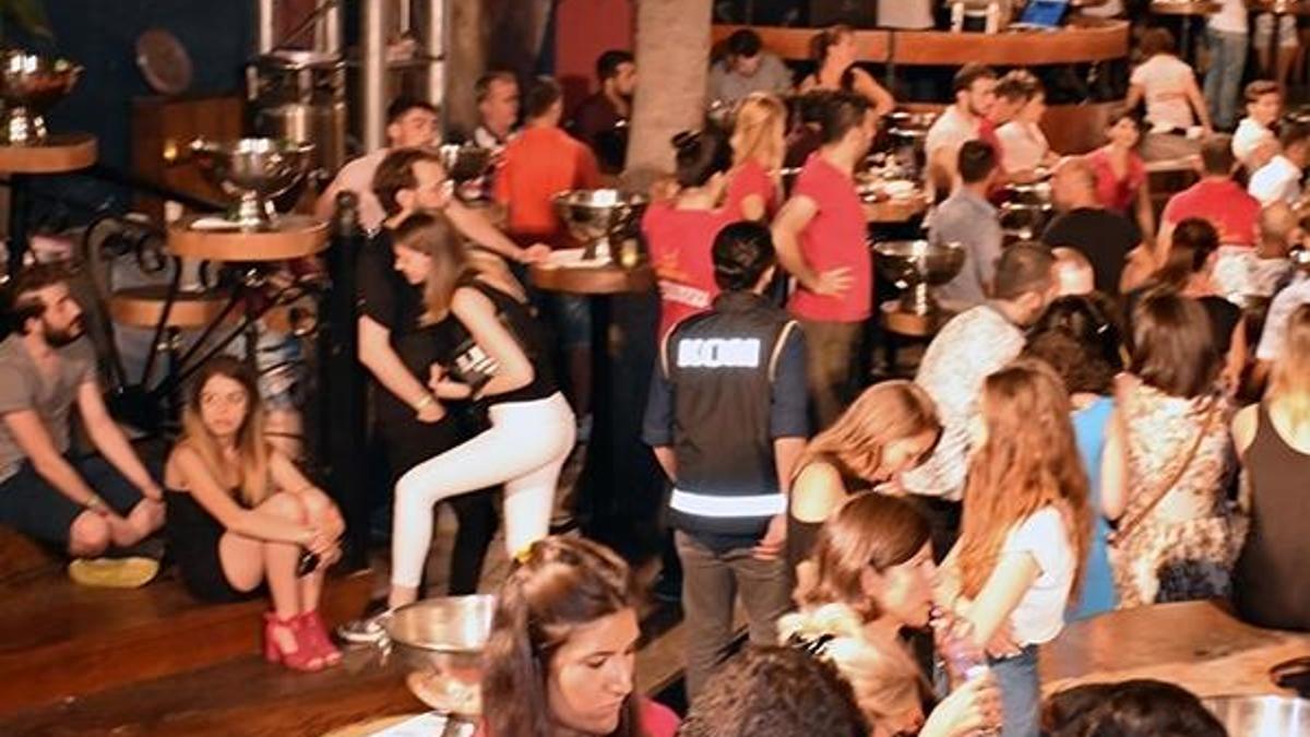 Barlar Sokağı'na operasyon!