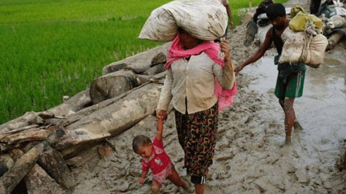 Aung Suu Kyi'ye 'müdahale etmeli' eleştirisi!