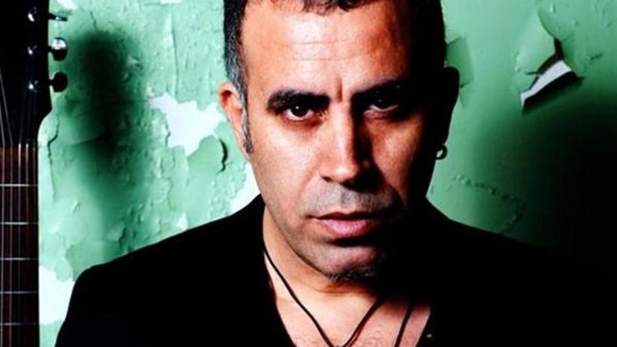 Haluk Levent: Evlat olsa sevilmez...