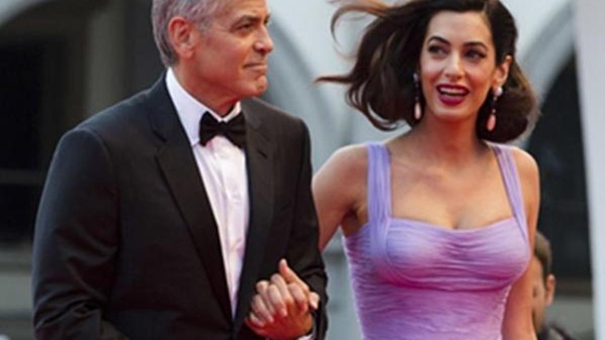 Amal Clooney'den 5 bin liralık makyaj!