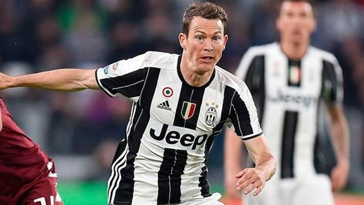 Lichtsteiner Beşiktaş'ı reddetti
