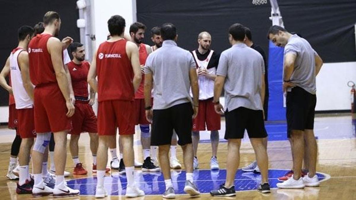 A Milli Basketbol Takımı, Letonya maçına hazır