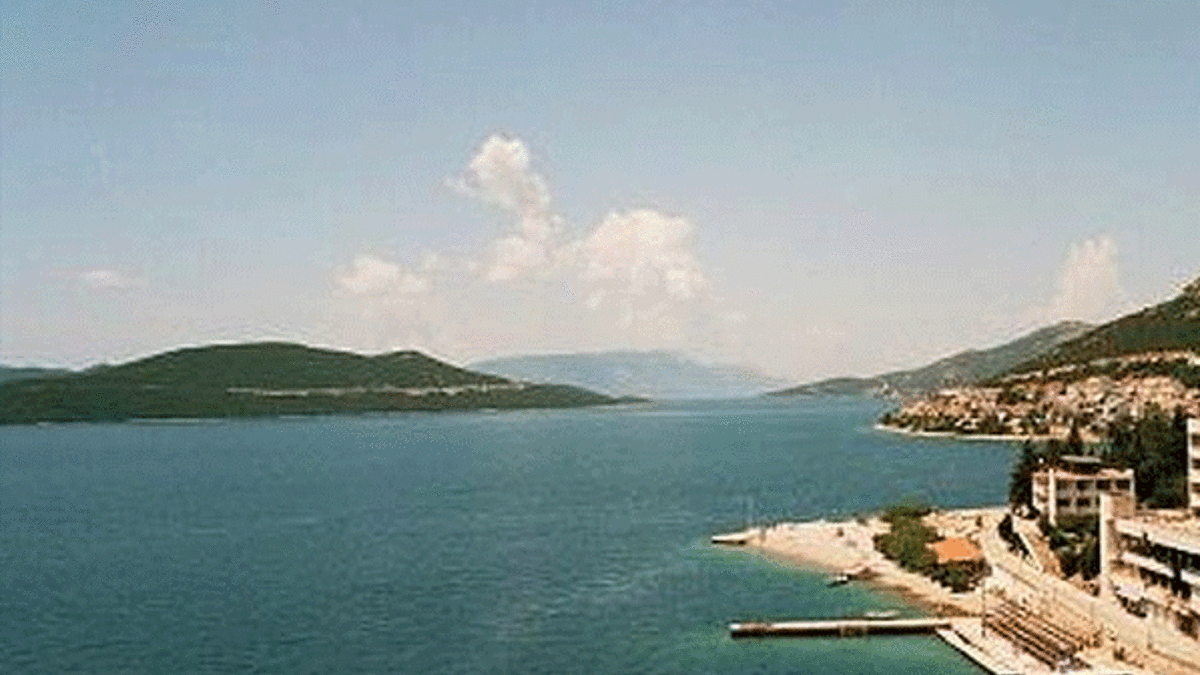 İki ülke arasında 'köprü krizi'