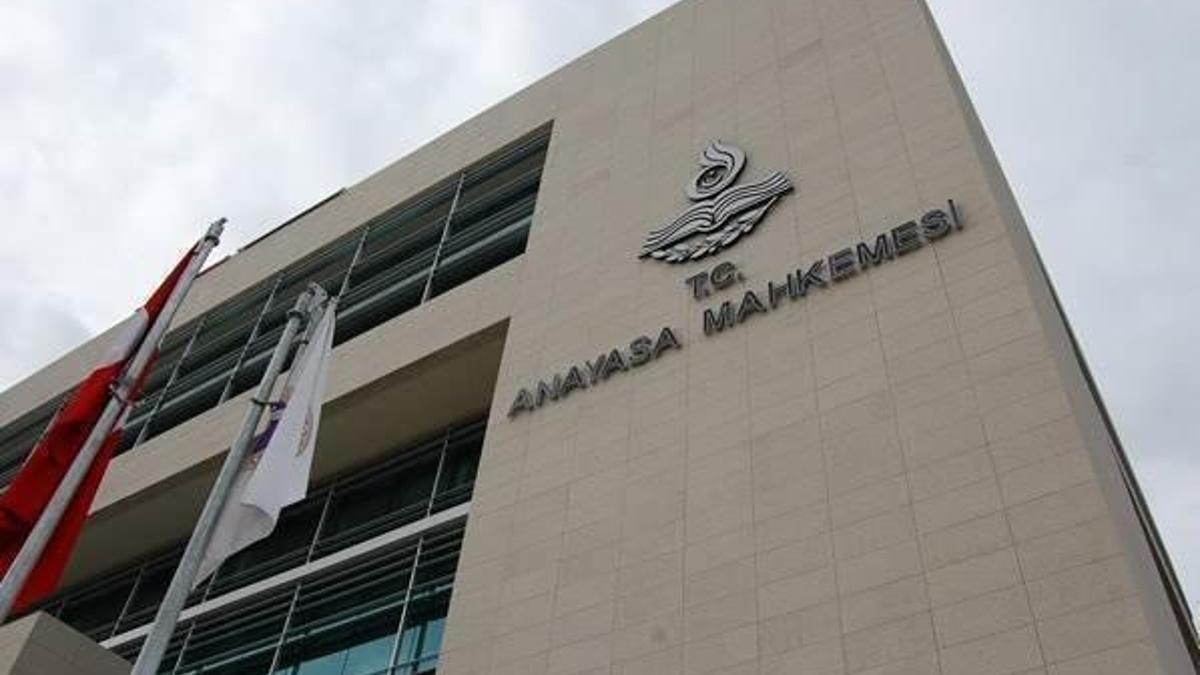 AYM, HDP'li vekillerin başvurusunu reddetti