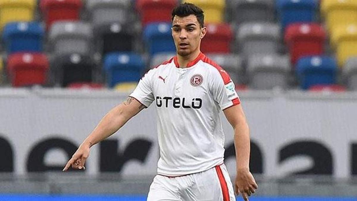 Beşiktaş'ta sağ beke sürpriz isim!