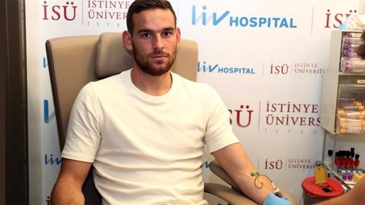 Vincent Janssen sağlık kontrolünden geçti