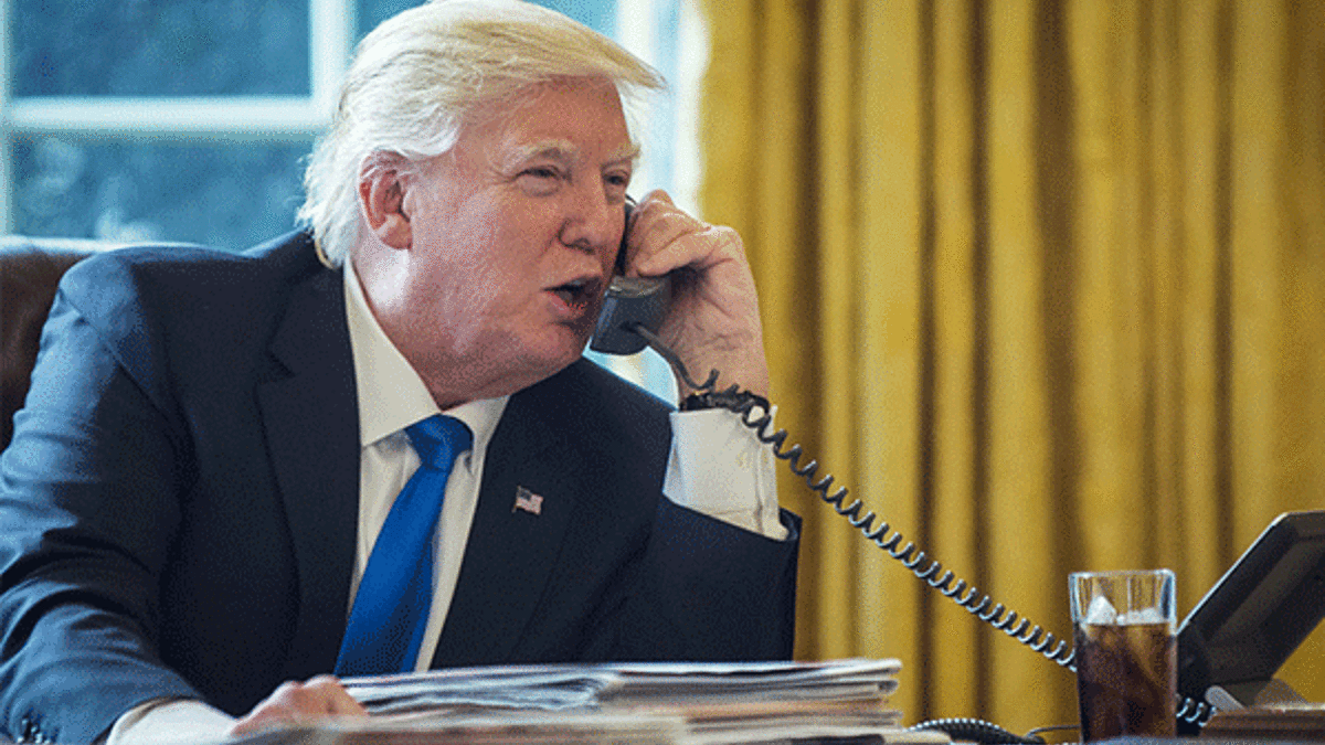 Trump'tan Katar Emiri'ne telefon!