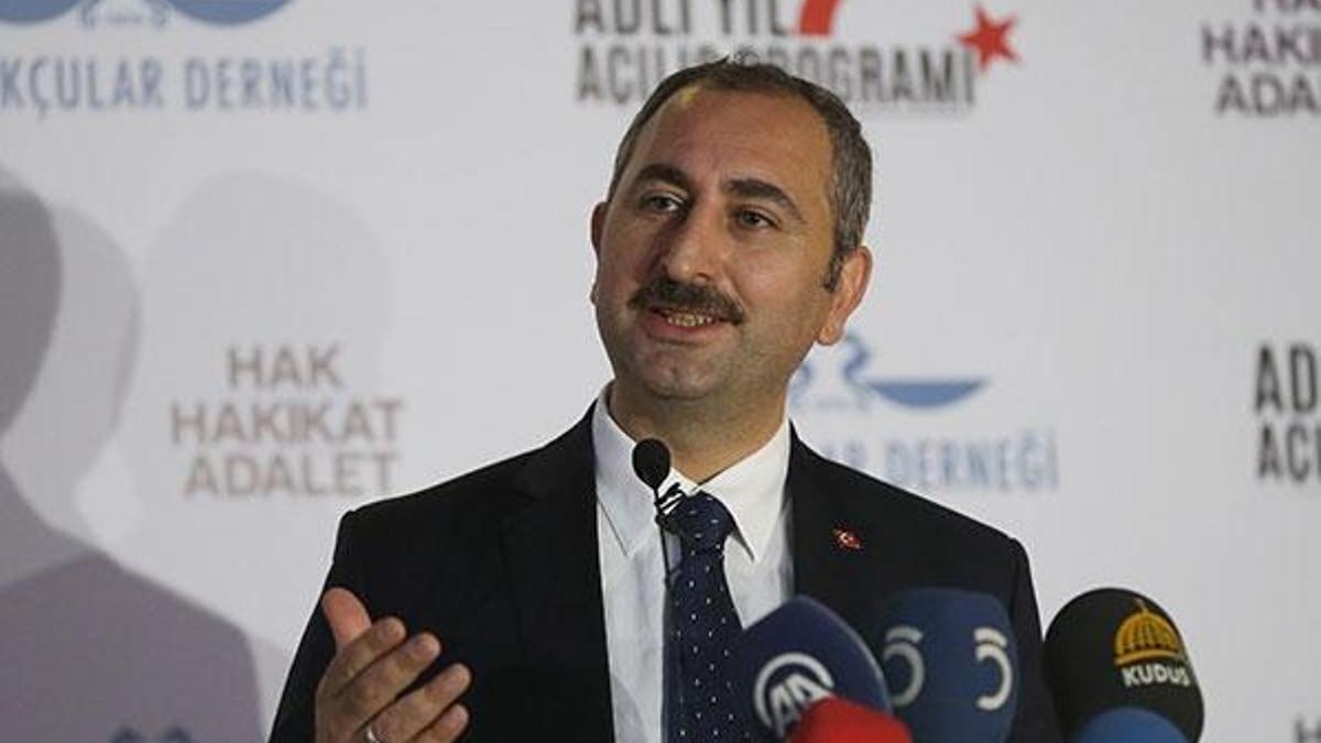 Bakan Gül: 3 bin 920 FETÖ mensubu hakim ve savcı ihraç edildi