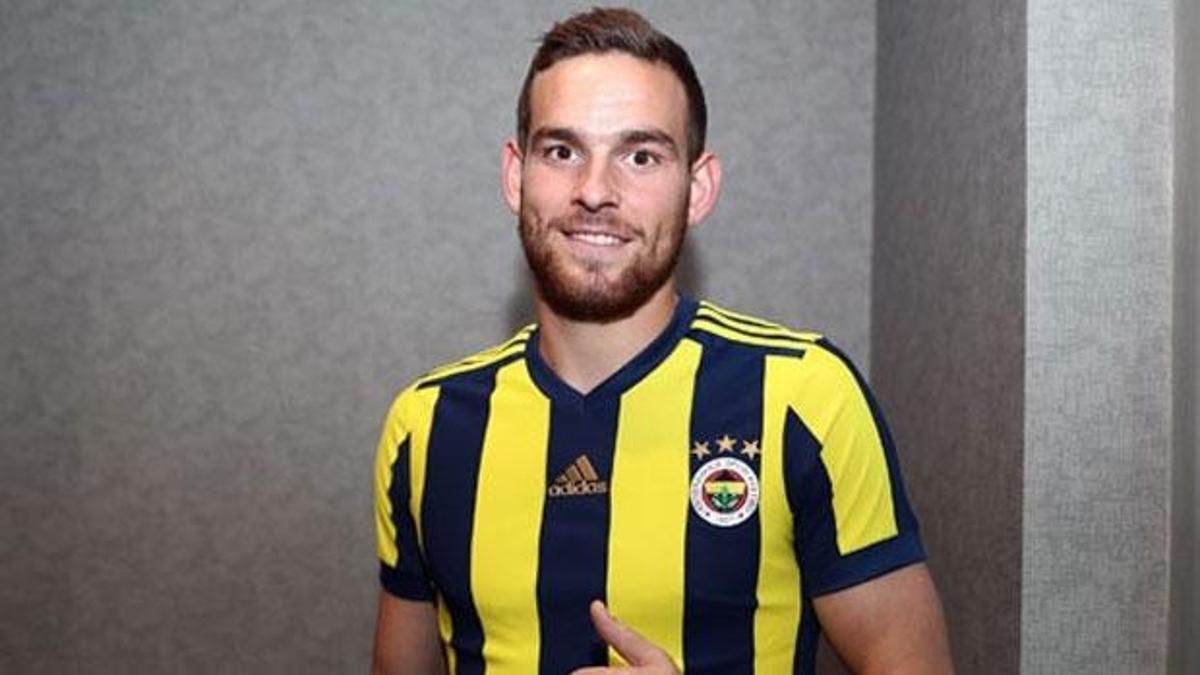 Fenerbahçe yine son haftaya bıraktı