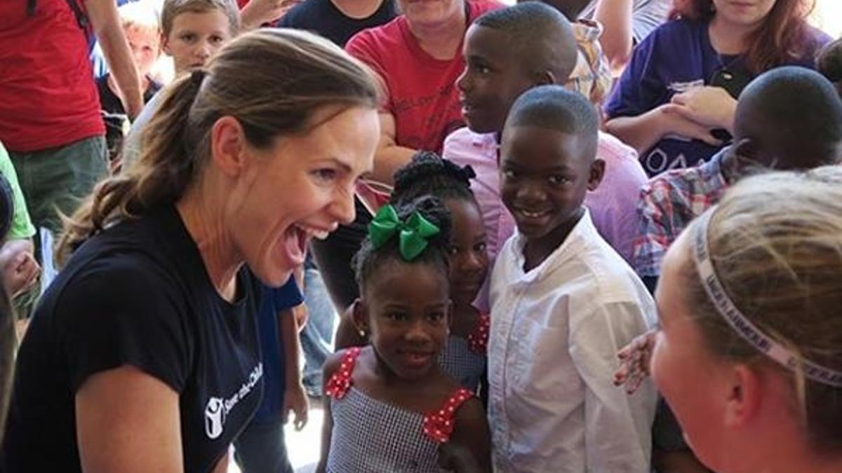 Yardım meleği Jennifer Garner!