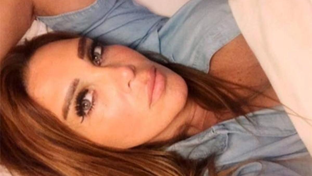 Seren Serengil çocukluk fotoğrafını paylaştı!