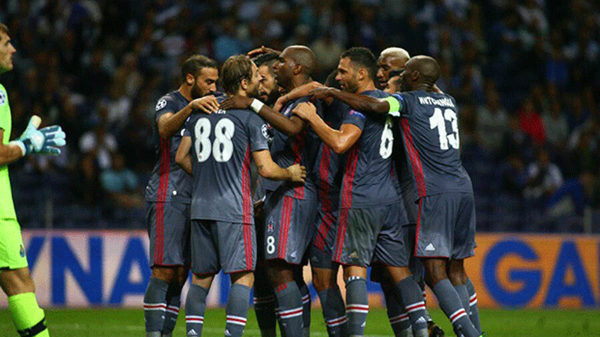 Beşiktaş yönetiminden futbolculara jest!