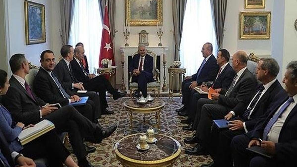 Başbakan Yıldırım, Fransa Dışişleri Bakanı Le Drian'ı kabul etti