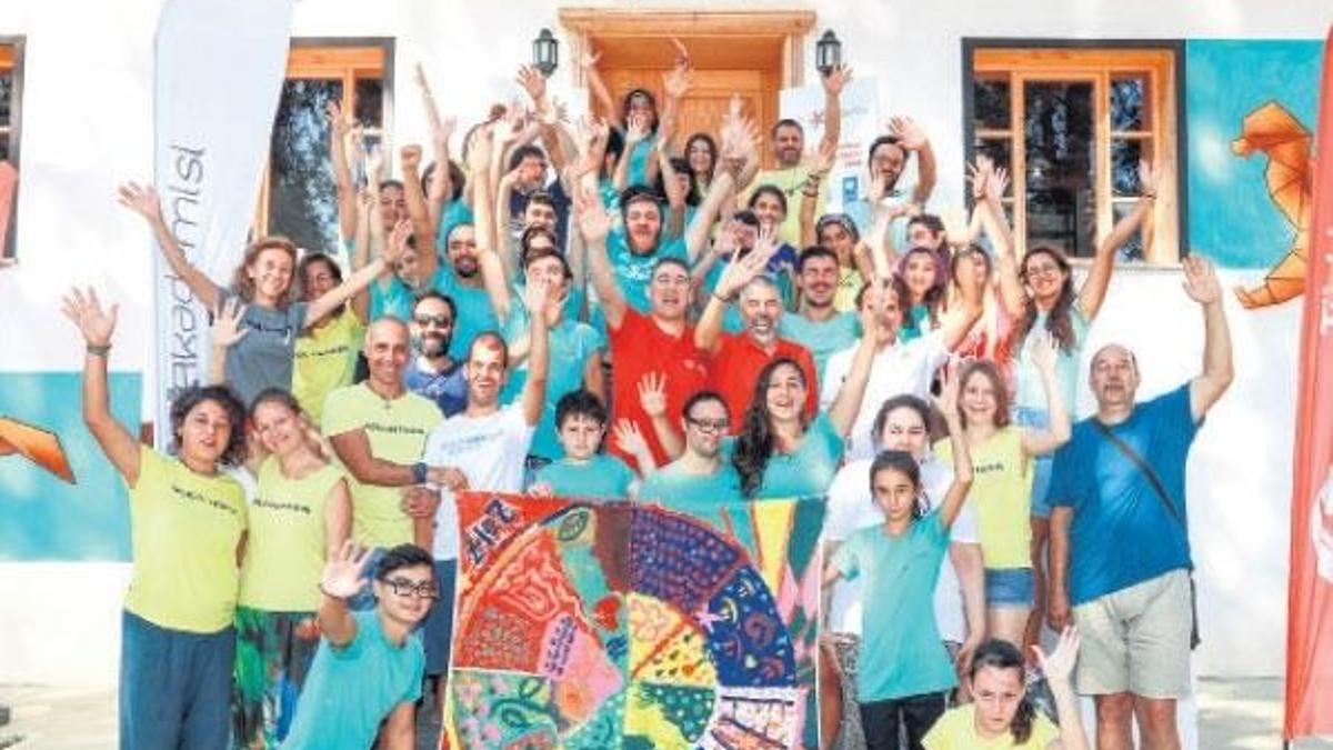 ‘Düşler Akademisi’ne 19 bin gönüllü