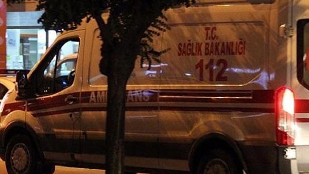Yük treninin çarptığı genç feci şekilde can verdi