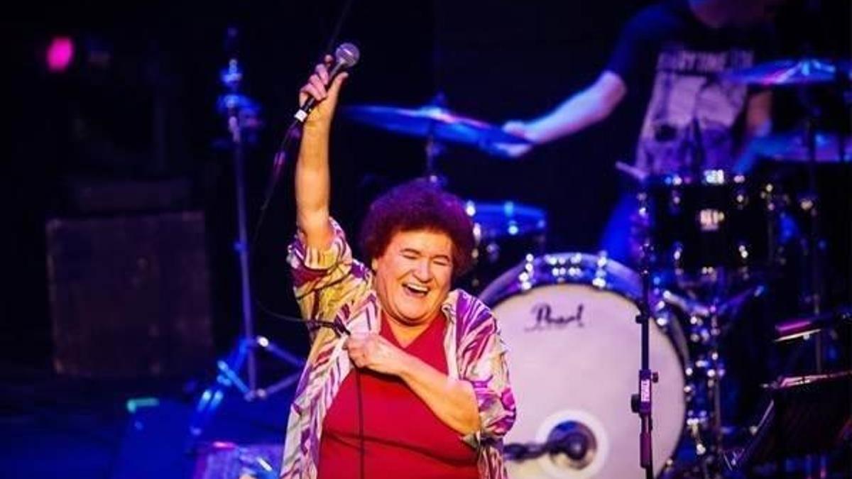 'Canlı Sahne' efsane isim Selda Bağcan’ı ağırlıyor